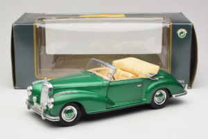 Mercedes 300S Cabriolet Green Metallic Maisto 1:18 52116 Μέταλλο - εικόνα 7 από 7