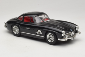 Mercedes 300SL Μαύρο Bburago 1:18 3015-M3 Μέταλλο - εικόνα 6 από 8