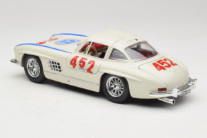Mercedes 300SL #452 Mille Miglia 1955 Λευκό Bburago 1:18 3015-M2 Μέταλλο - εικόνα 7 από 8