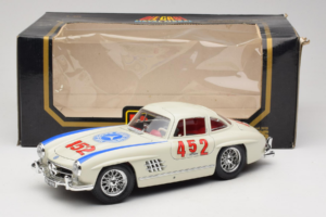 Mercedes 300SL #452 Mille Miglia 1955 Λευκό Bburago 1:18 3015-M2 Μέταλλο - εικόνα 8 από 8
