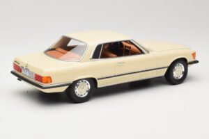 Mercedes 350 SLC C107 Λευκό Cult Models 1:18 CML049-1 Μέταλλο - εικόνα 2 από 6