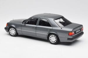 Mercedes 500 E W124 Pearl Γκρι Norev 1:18 183946 Μέταλλο - εικόνα 7 από 8