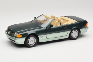 Mercedes 500 SL R129 Ασημί Πράσινο Revell 1:18 8802 Μέταλλο