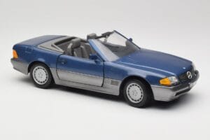 Mercedes SL 500 R129 Nautic Blue Metallic Revell 1:18 8081 Μέταλλο - εικόνα 6 από 8