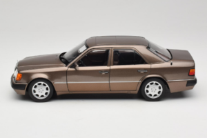 Mercedes 500E W124 Impala Metallic Norev 1:18 183954 Μέταλλο - εικόνα 4 από 8
