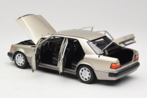 Mercedes 500E W124 Smoke Silver Έκδοση Αντιπροσώπου Norev 1:18 B66040724 Μέταλλο - εικόνα 5 από 8