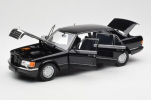 Mercedes 560 SEL W126 Μαύρο Dealer Edition Norev 1:18 B66040599 Μέταλλο - εικόνα 2 από 8