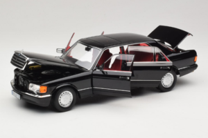 Mercedes 560 SEL W126 Μαύρο Με Κόκκινο Εσωτερικό Norev 1:18 183788 Μέταλλο - εικόνα 8 από 8