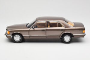 Mercedes 560 SEL W126 Impala Καφέ Dealer Edition Norev 1:18 B66040646 Μέταλλο - εικόνα 4 από 8