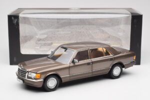 Mercedes 560 SEL W126 Impala Καφέ Dealer Edition Norev 1:18 B66040646 Μέταλλο - εικόνα 8 από 8