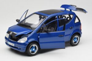 Mercedes A-Class W168 Σκούρο Μπλε Maisto 1:18 B66005219 Μέταλλο - εικόνα 2 από 8