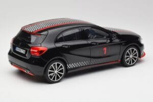 Mercedes A-Class W176 AMG Μαύρο Norev 1:18 183596 Μέταλλο - εικόνα 3 από 8
