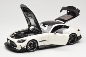 Mercedes AMG GT C190 Black Series Diamond White Metallic Minichamps 1:18 110032020 Μέταλλο - εικόνα 2 από 8