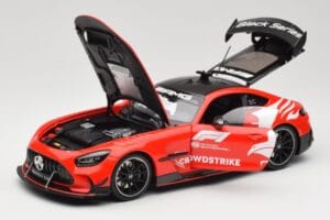 Mercedes AMG GT C190 Black Series Safety Car F1 2024 Minichamps 1:18 110032090 Μέταλλο - εικόνα 2 από 8
