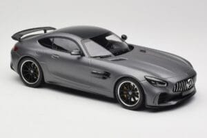 Mercedes AMG GT R C190 Ματ Γκρι Μεταλλικό Minichamps 1:18 155036026 Μέταλλο - εικόνα 4 από 6