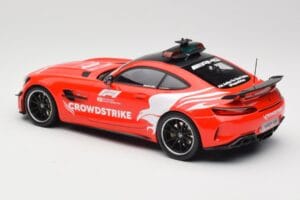 Mercedes AMG GT R C190 Safety Car F1 2021 Minichamps 1:18 155036095 Μέταλλο - εικόνα 5 από 6