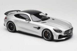 Mercedes AMG GT R C190 Ασημί Minichamps 1:18 155036025 Μέταλλο - εικόνα 4 από 6