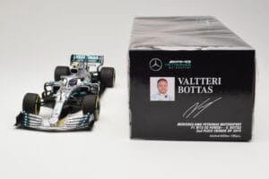 Mercedes AMG Petronas Motorsport W10 #77 V. Bottas 2nd Place Chinese GP 2019 Minichamps 1:18 110190377 Μέταλλο - εικόνα 6 από 6