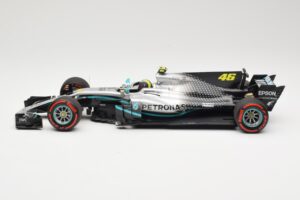 Mercedes AMG Petronas W08 V. Rossi Ride Swap Valencia December 2019 Minichamps 1:18 110191746 Μέταλλο - εικόνα 3 από 6