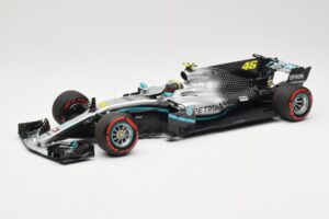 Mercedes AMG Petronas W08 V. Rossi Ride Swap Valencia December 2019 Minichamps 1:18 110191746 Μέταλλο