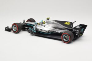 Mercedes AMG Petronas W08 V. Rossi Ride Swap Valencia December 2019 Minichamps 1:18 110191746 Μέταλλο - εικόνα 5 από 6