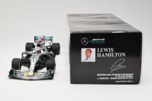 Mercedes AMG Petronas W10 #44 L. Hamilton Winner British GP 2019 Minichamps 1:18 110191044 Μέταλλο - εικόνα 6 από 6