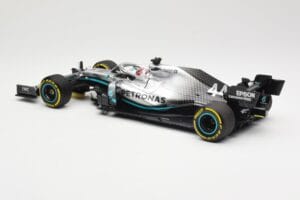 Mercedes AMG Petronas W10 #44 L. Hamilton Winner Chinese GP 2019 Minichamps 1:18 110190344 Μέταλλο - εικόνα 5 από 6