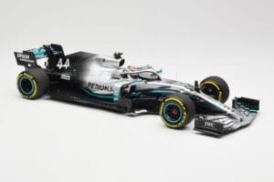 Mercedes AMG Petronas W10 #44 L. Hamilton F1 World Champion 2019 Minichamps 1:18 110190044 Μέταλλο - εικόνα 4 από 6