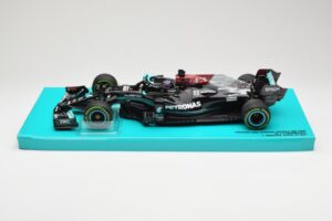Mercedes AMG Petronas W12 E Performance #44 L. Hamilton Russian GP 2021 Minichamps 1:18 113211544 Μέταλλο