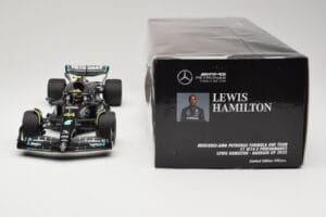 Mercedes AMG Petronas W14 E Performance #44 L. Hamilton Bahrain GP 2023 Minichamps 1:18 110230144 Μέταλλο - εικόνα 6 από 6