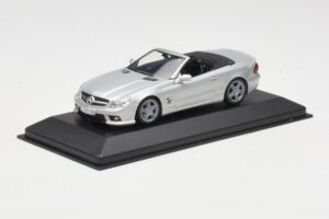 Mercedes AMG SL63 R230 Ασημί Minichamps 1:43 B66960018-R Μέταλλο - εικόνα 2 από 4