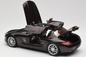 Mercedes AMG SLS C197 Brown Metallic Minichamps 1:18 100039028 Μέταλλο - εικόνα 5 από 8