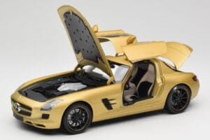 Mercedes AMG SLS C197 Χρυσό Minichamps 1:18 100039024 Μέταλλο - εικόνα 2 από 8