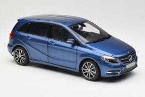 Mercedes B-Class W246 Lotus Μπλε Μεταλλικό Norev 1:18 B66961410 Μέταλλο - εικόνα 6 από 8