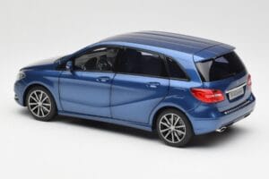 Mercedes B-Class W246 Lotus Μπλε Μεταλλικό Norev 1:18 B66961410 Μέταλλο - εικόνα 7 από 8