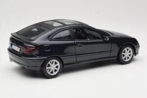 Mercedes C-Class Sports Coupe CL203 Μπλε Maisto 1:18 B66962124 Μέταλλο - εικόνα 3 από 8