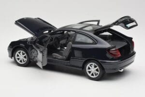 Mercedes C-Class Sports Coupe CL203 Μπλε Maisto 1:18 B66962124 Μέταλλο - εικόνα 5 από 8