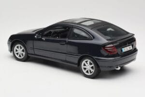 Mercedes C-Class Sports Coupe CL203 Μπλε Maisto 1:18 B66962124 Μέταλλο - εικόνα 7 από 8