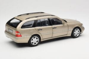Mercedes C-Class T-Model W202 Smoke Silver Norev 1:18 183388 Μέταλλο - εικόνα 3 από 8