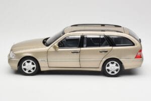 Mercedes C-Class T-Model W202 Smoke Silver Norev 1:18 183388 Μέταλλο - εικόνα 5 από 8