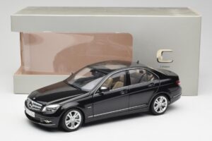 Mercedes C-Class W204 Avantgarde Obsidian Μαύρο AUTOart 1:18 76264-R1 Μέταλλο - εικόνα 8 από 8