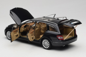 Mercedes C-Class W204 Estate Obsidian Black AUTOart 1:18 B66962349 Μέταλλο - εικόνα 5 από 8