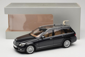 Mercedes C-Class W204 Estate Obsidian Black AUTOart 1:18 B66962349 Μέταλλο - εικόνα 8 από 8