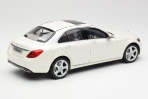 Mercedes C-Class W205 Diamond Λευκό Μεταλλικό Norev 1:18 B66960256 Μέταλλο - εικόνα 3 από 8