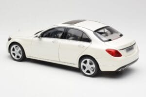 Mercedes C-Class W205 Diamond Λευκό Μεταλλικό Norev 1:18 B66960256 Μέταλλο - εικόνα 7 από 8