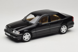 Mercedes C36 AMG W202 Obsidian Black Metallic Norev 1:18 183381 Μέταλλο