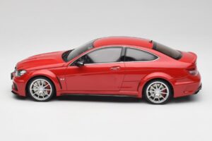 Mercedes AMG C63 W204 Κόκκινο 2nd Choice GT Spirit 1:18 GT065-D1 Ρητίνη - εικόνα 3 από 6
