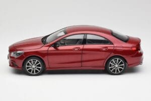 Mercedes CLA C117 Designo Patagonia Κόκκινο Μεταλλικό Norev 1:18 B66960131 Μέταλλο - εικόνα 4 από 8