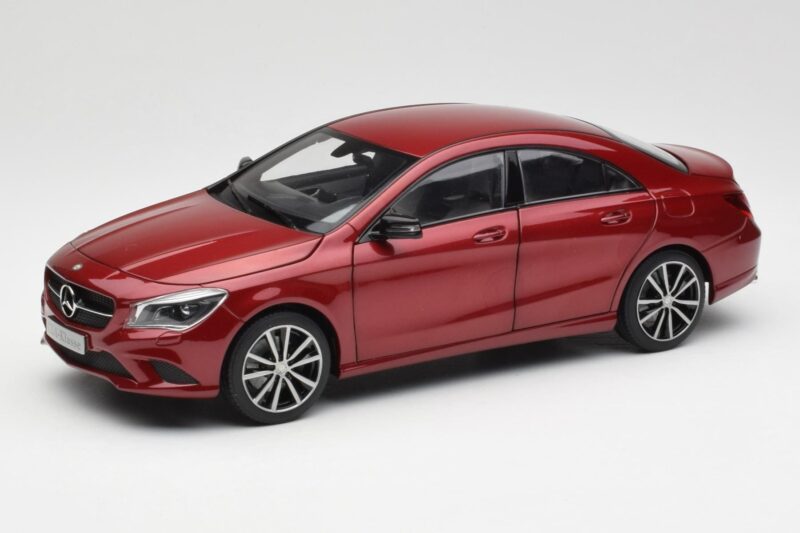 Mercedes CLA C117 Designo Patagonia Κόκκινο Μεταλλικό Norev 1:18 B66960131 Μέταλλο