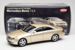 Mercedes CLS C219 Ανοιχτό Μπεζ Χρυσό Kyosho 1:18 08401LBE Μέταλλο - εικόνα 8 από 8